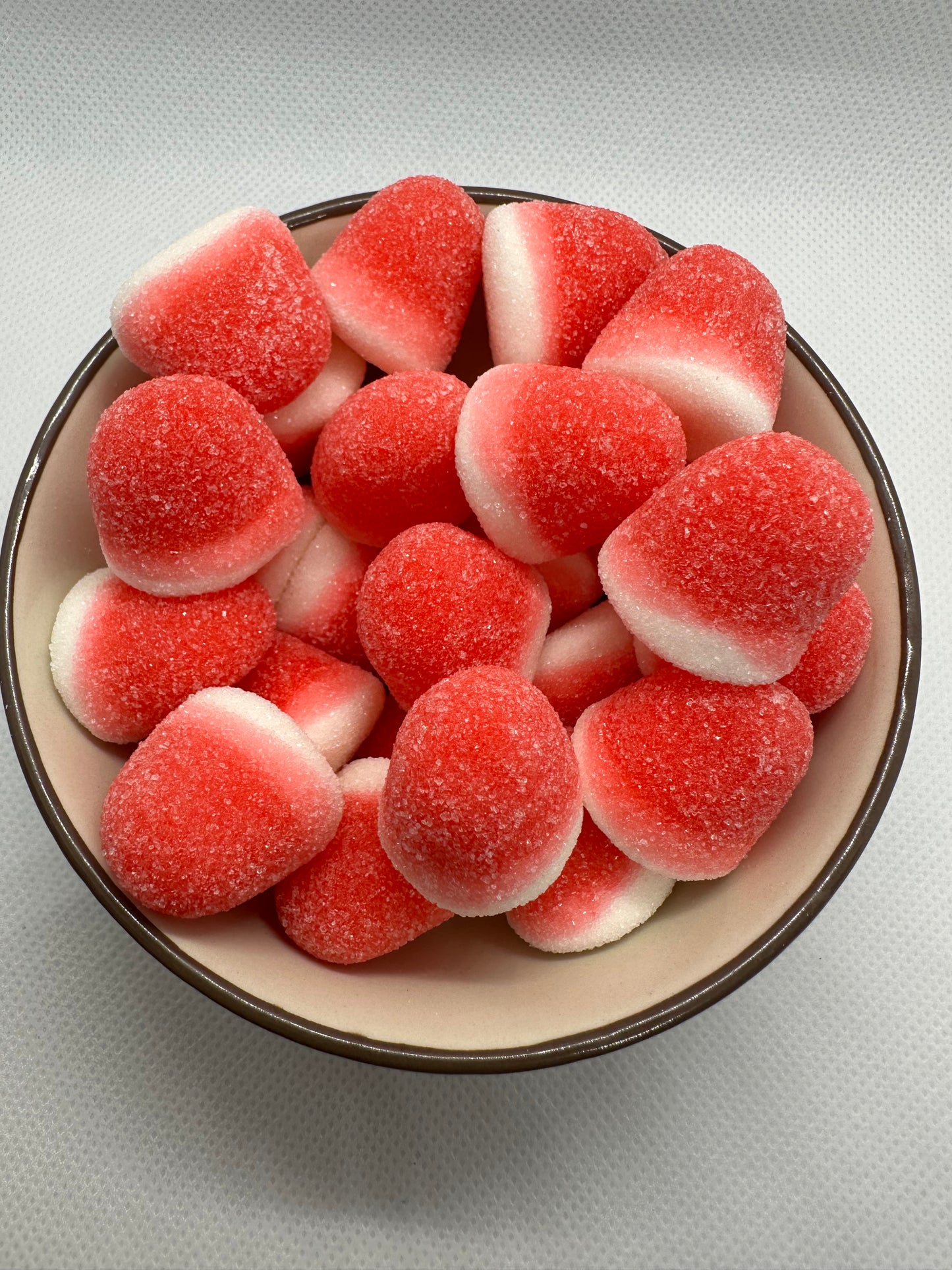 Bisous fraise sucré